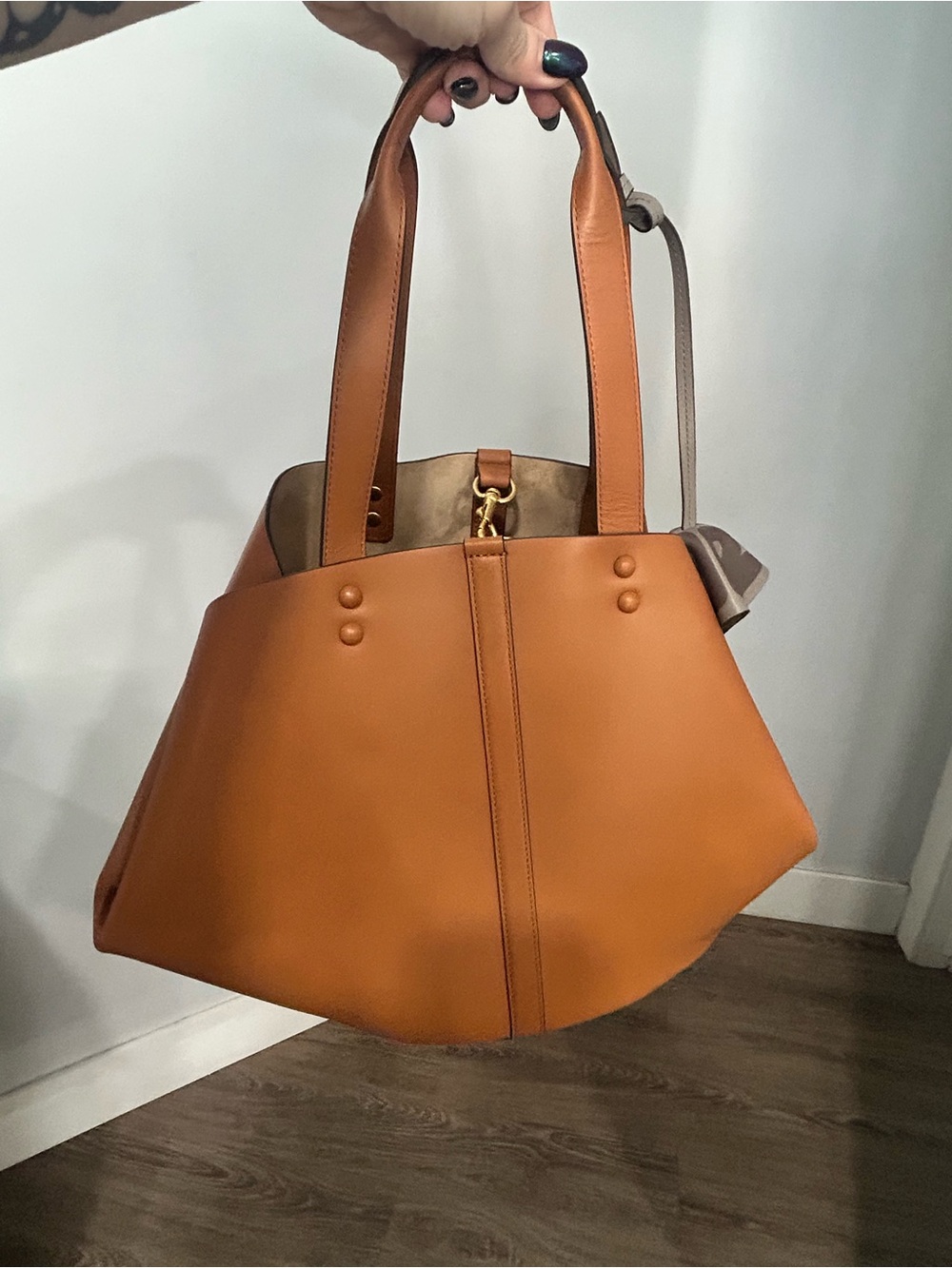 Tory Burch Leather Tote Camel/Cognac with Suede Inner Lining